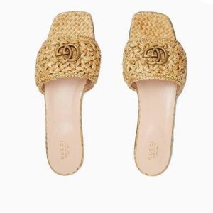Gucci Tan Woven Sandals